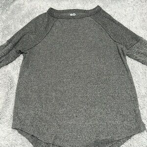 Long Sleeve Shirt size M in Gray